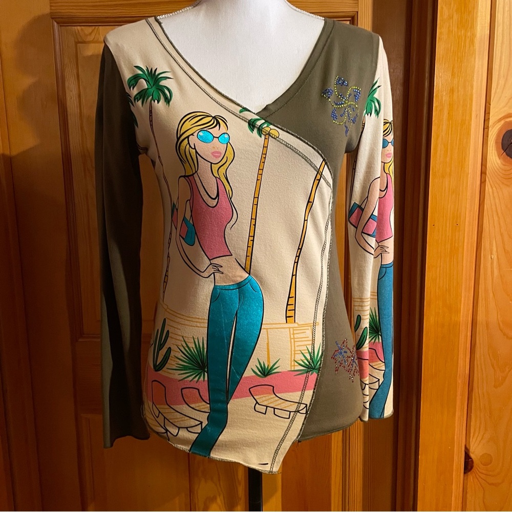 Adorable Custo Barcelona Shirt Size 2 (Spain) Rhinestones and Metalic Print